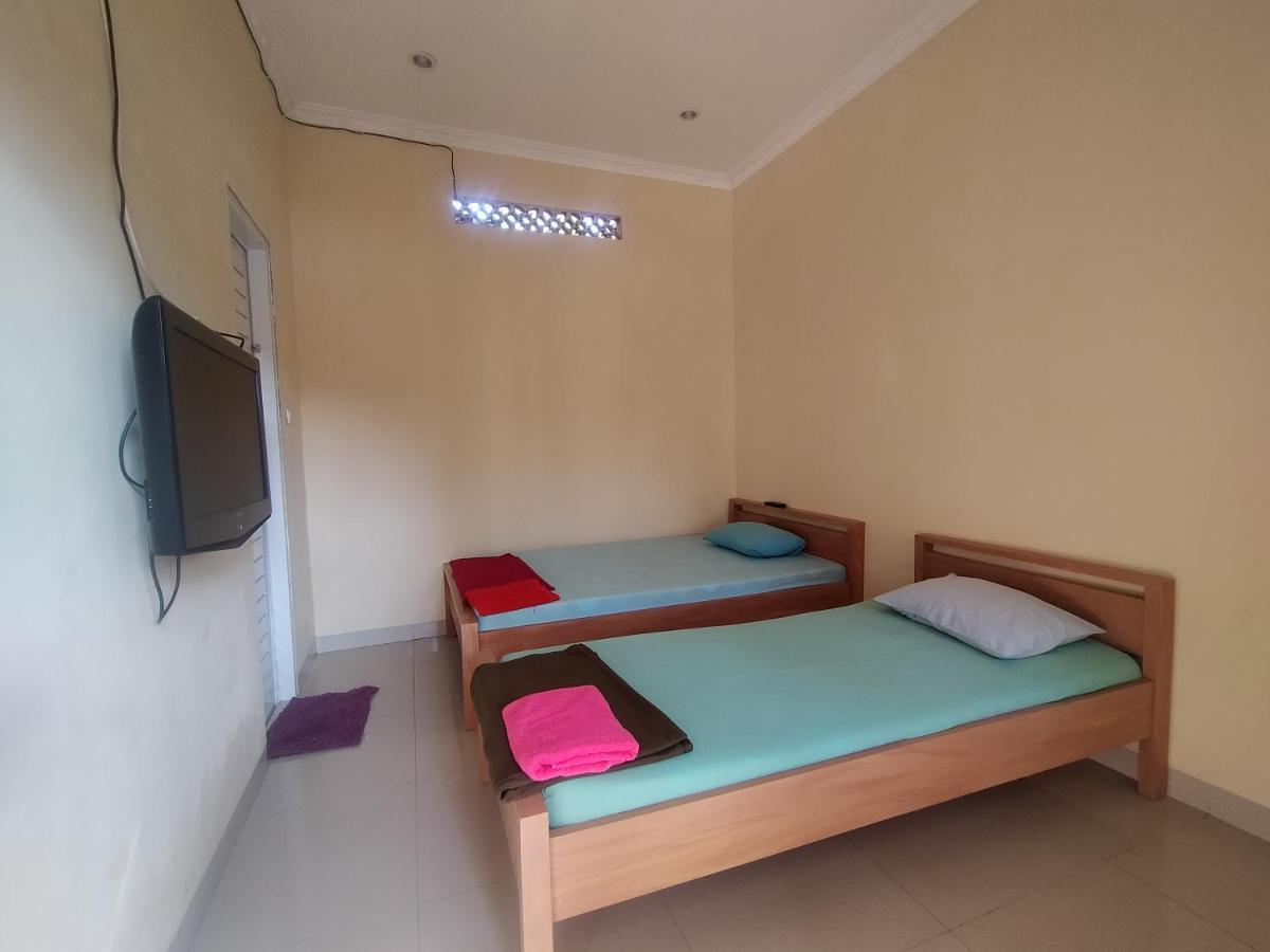 Villa Batu Tua Puncak Mitra Reddoorz Bogor Exterior photo
